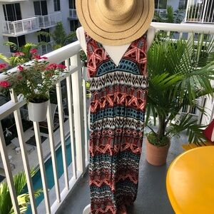 Maxi dress size small